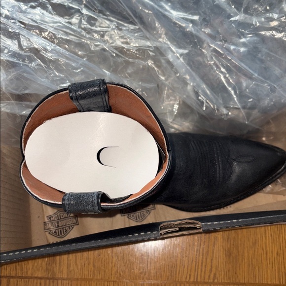 Harley-Davidson Black and Brown Ankle Boots - Picture 5 of 9